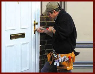 Locksmith Lock Store Westfield, IN 317-474-6483 - 8-unlock-service